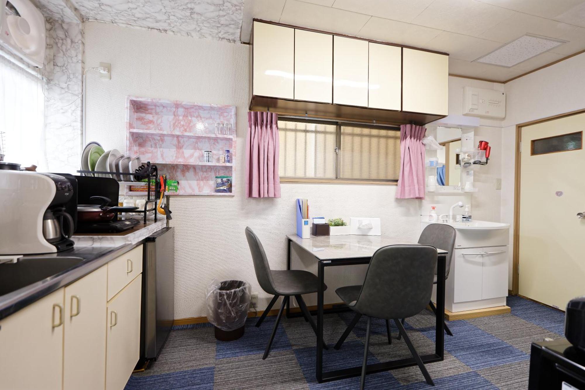 Tokyo Shinjuku Hotel מראה חיצוני תמונה